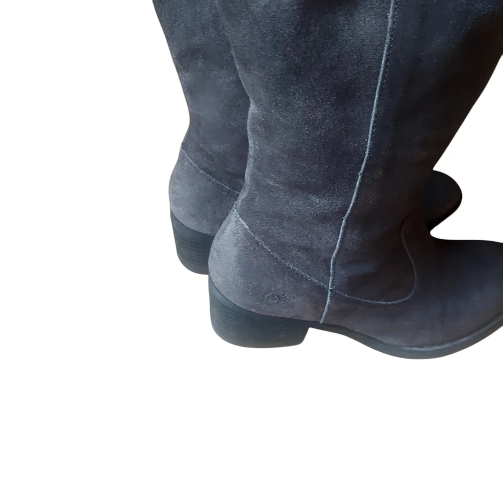 9.5 BORN Women's Black Knee-High Boots - Picture 4 of 11